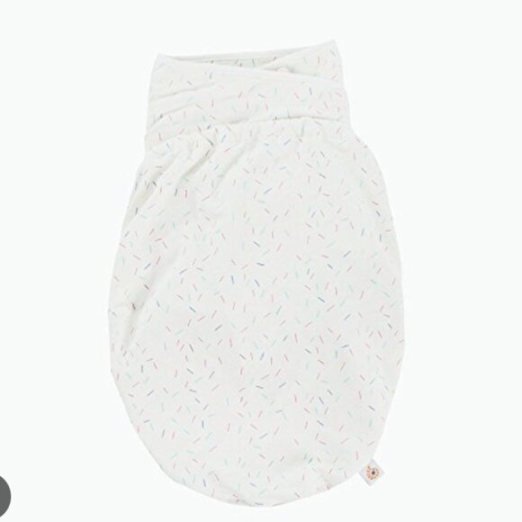 Ergobaby Other - Ergobaby Swaddle Wrap, Original Swaddler, Cupcake - Swacupcake